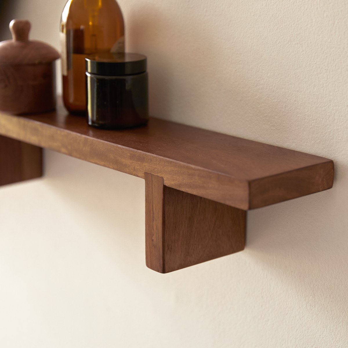 Bahya - Horizontal bathroom shelf in solid sheesham wood