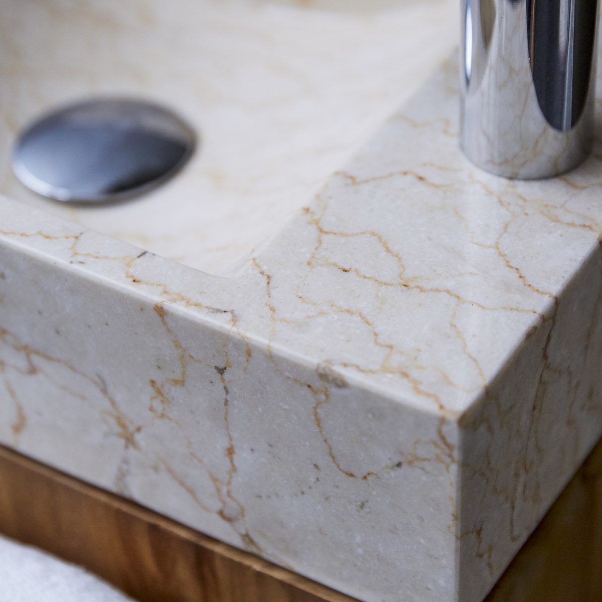 Stelle - Badunterschrank massivem Teakholz mit Marmor Waschbecken creme