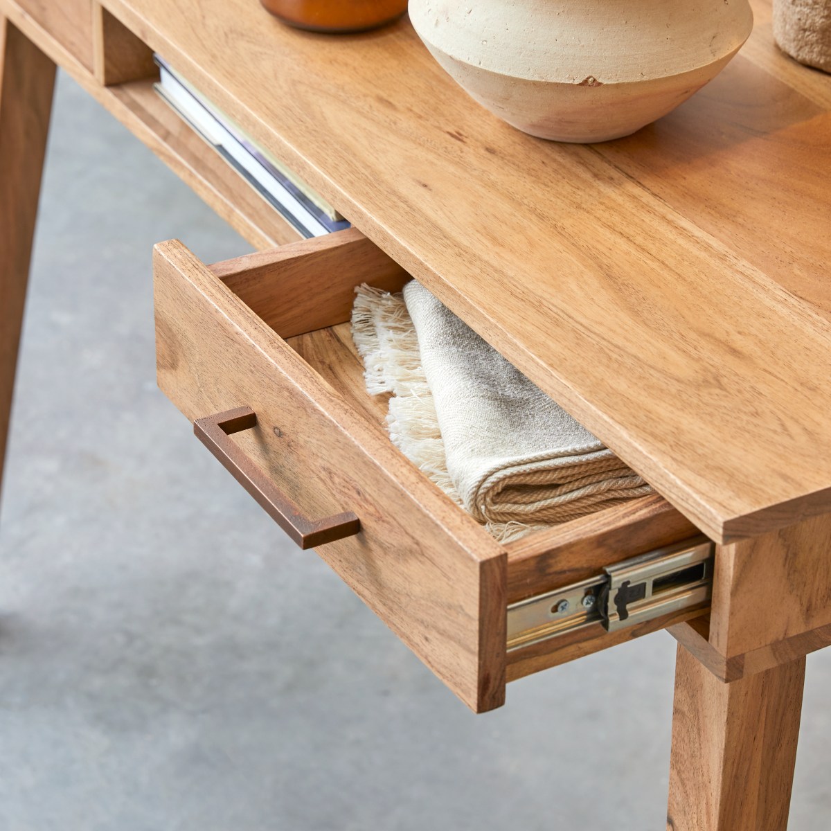 Oslo - Solid acacia console table