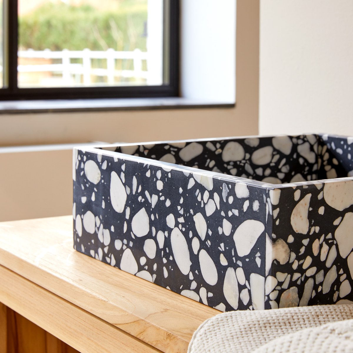 Unik - Quadratisches Waschbecken aus Premium-Terrazzo b. 40 cm