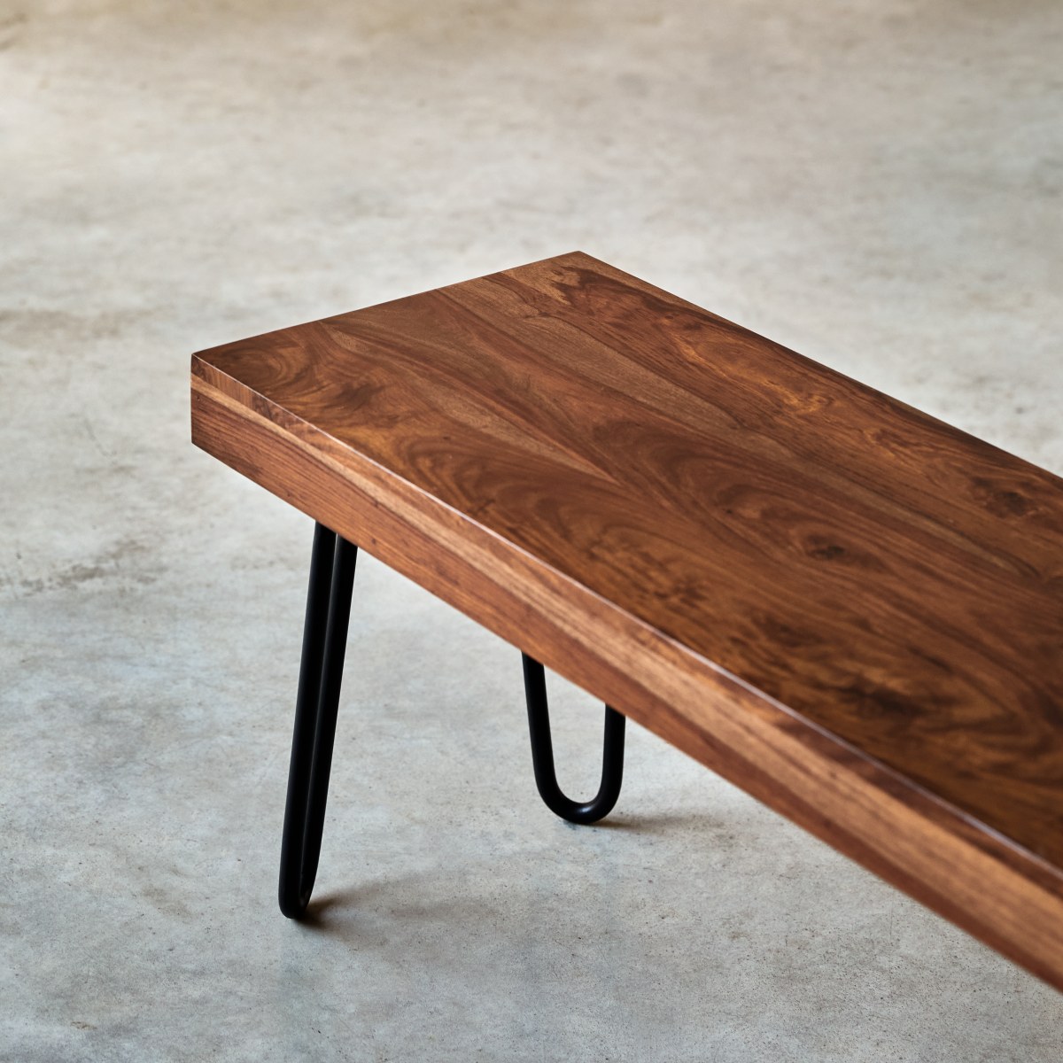 Helga - Bank aus massivem Palisanderholz 135 cm