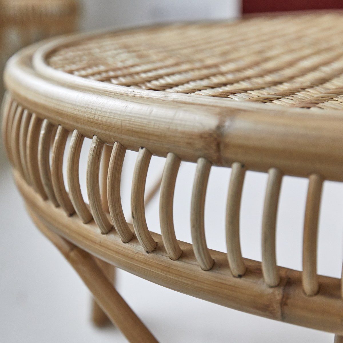 Zita - Couchtisch aus Rattan