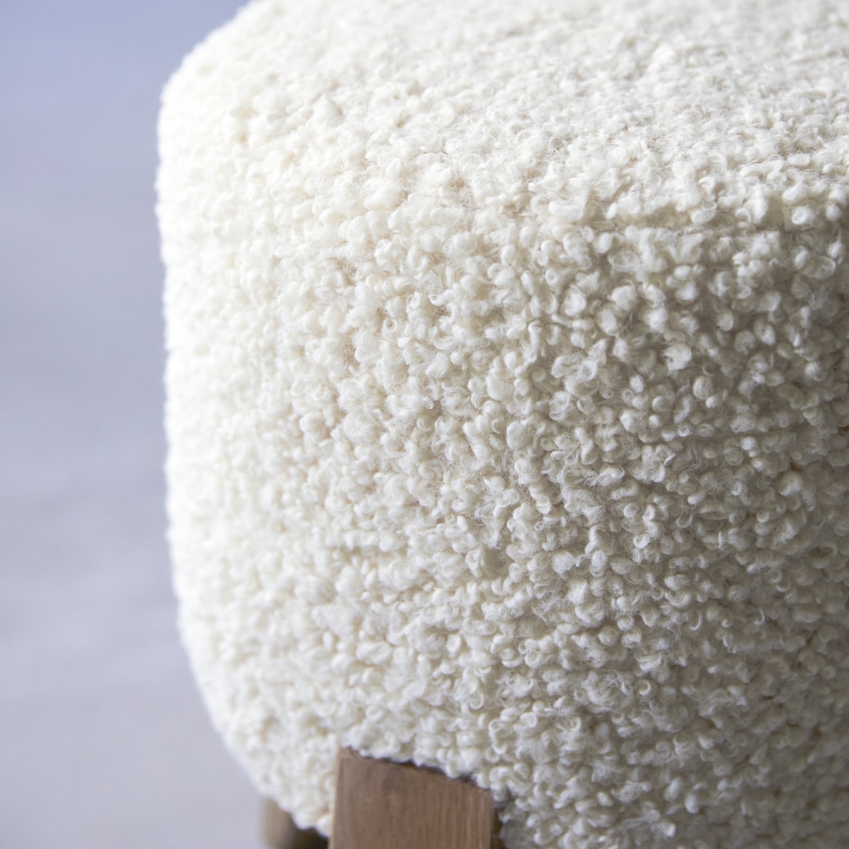 Drum - Sitzhocker M Himalaya aus massiver Eiche