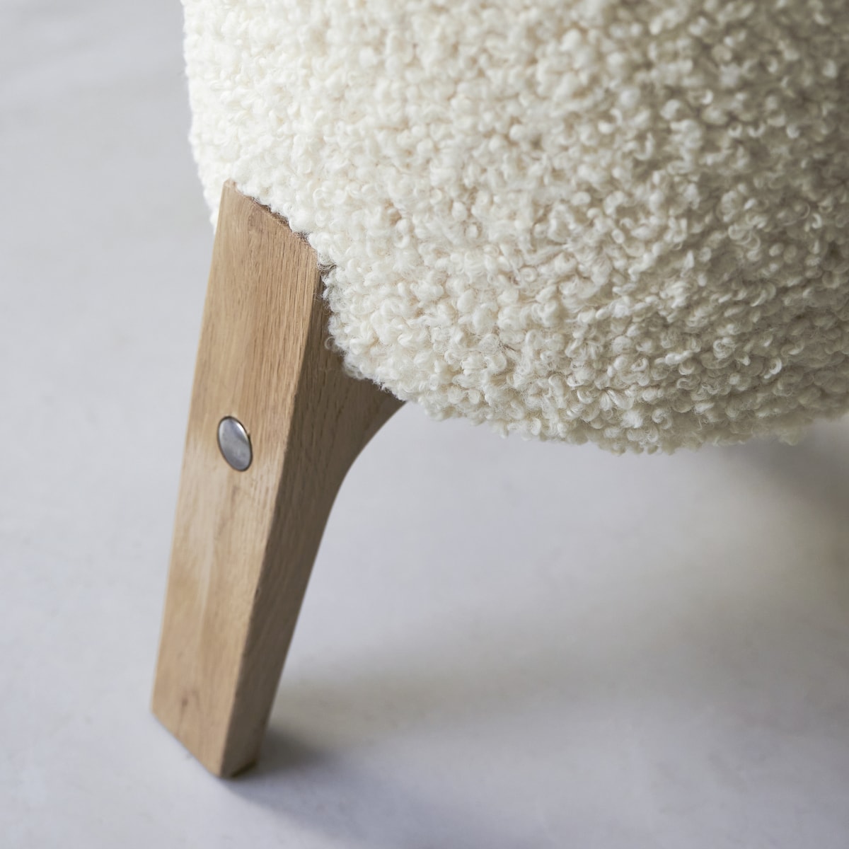 Drum - Sitzhocker M Himalaya aus massiver Eiche