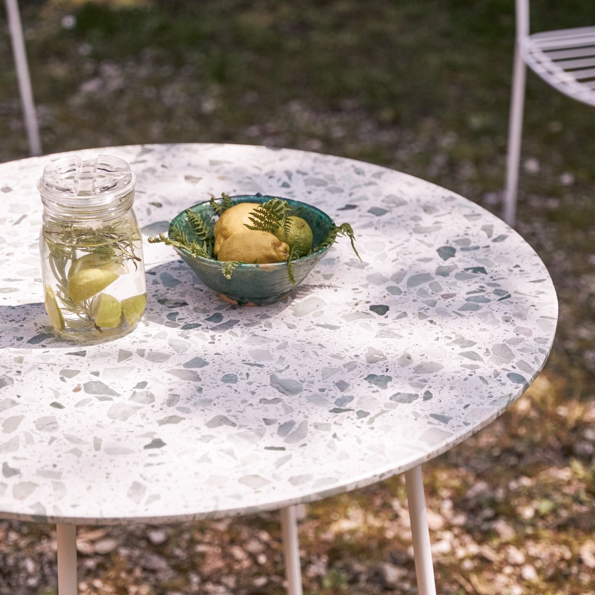Gartentisch aus grünem Premium-Terrazzo – 90 cm - Gartenmöbel