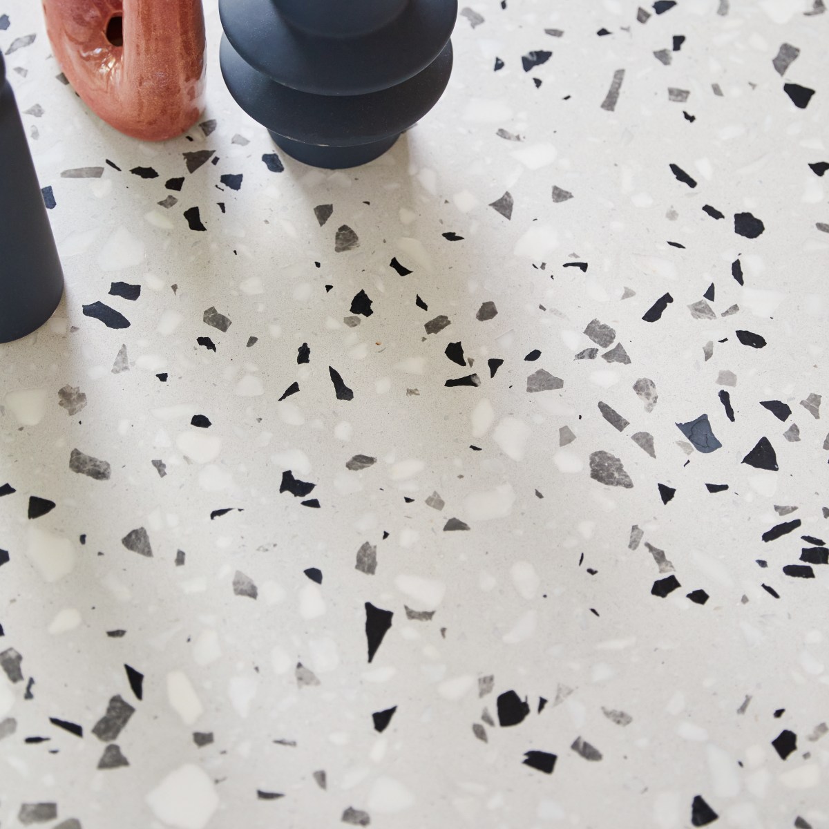 Elio - Rechteckiger Tisch Premium-Terrazzo und Metall weiß 4–6 Pers.