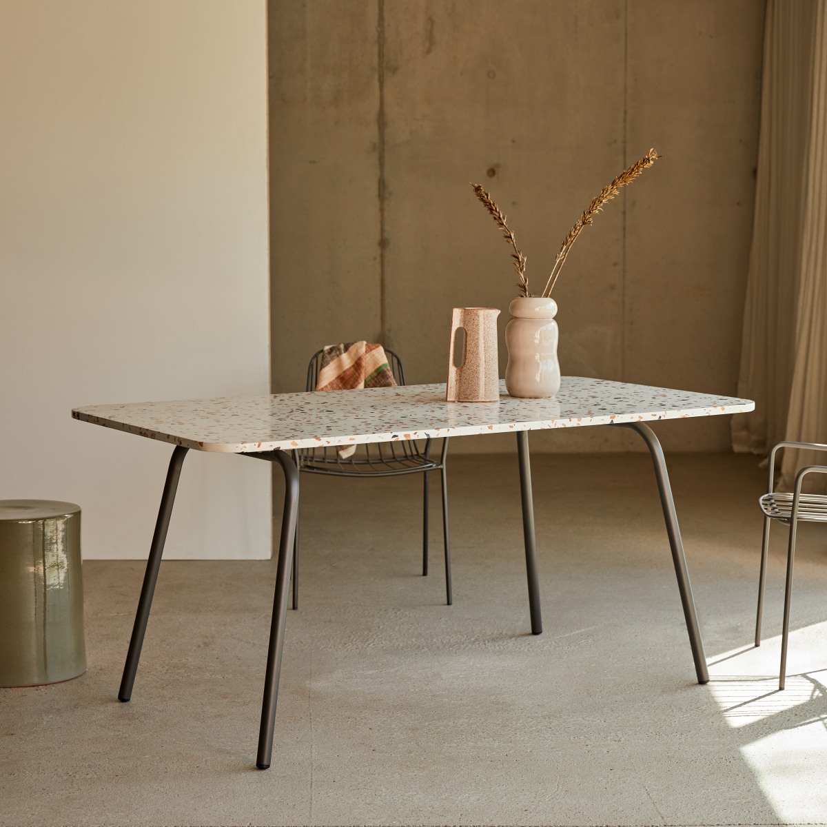 Elio - Rechteckiger Tisch aus Premium-Terrazzo und Metall brown 4–6 Pers.