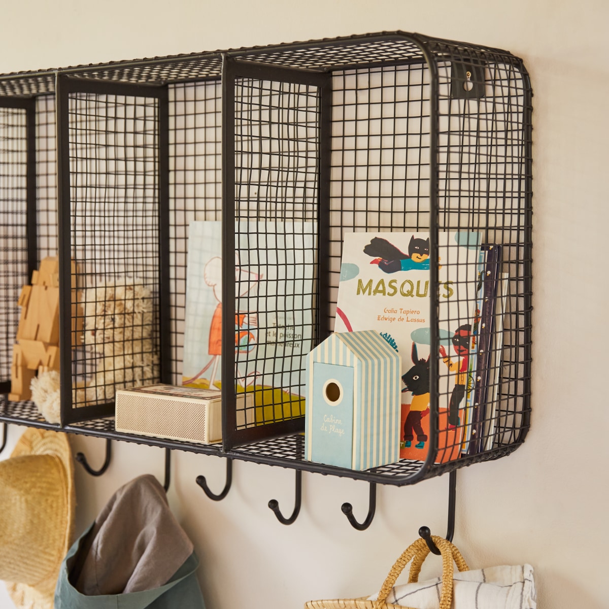 Sona - Rechteckige Kinder-Wandgarderobe aus Metall