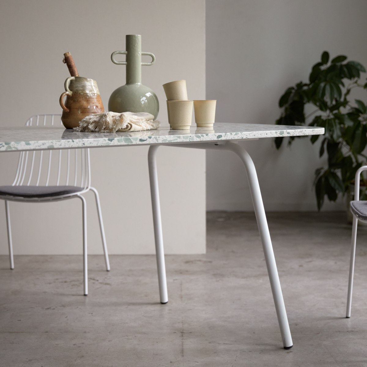 Elio - Rechteckiger Tisch aus Premium-Terrazzo und Metall green 4–6 Pers.