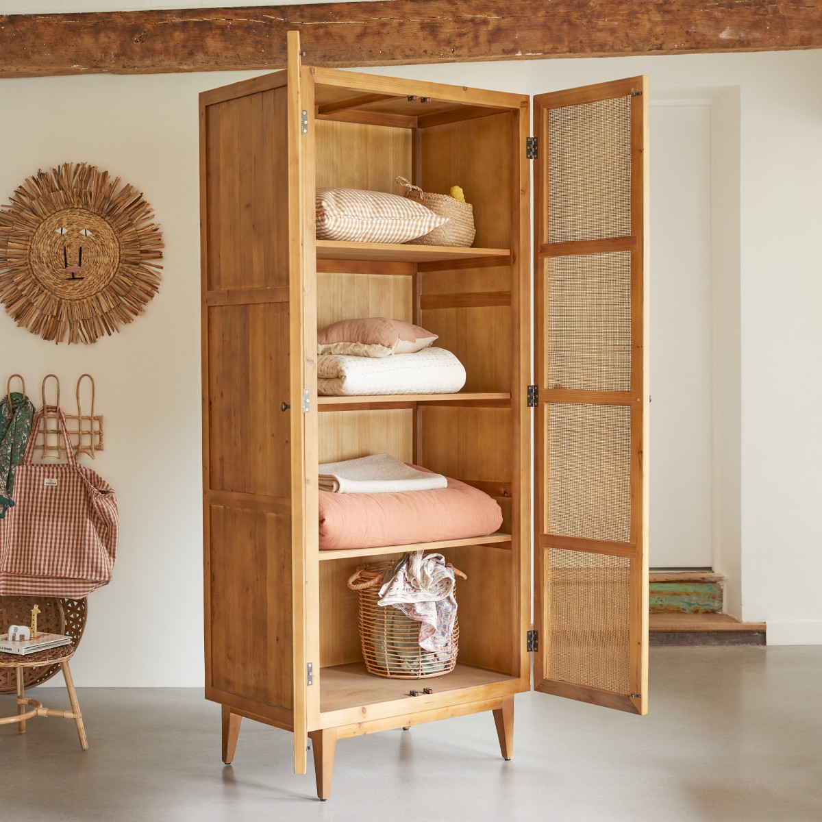 Ninon - Children's wardrobe in pine and cane
