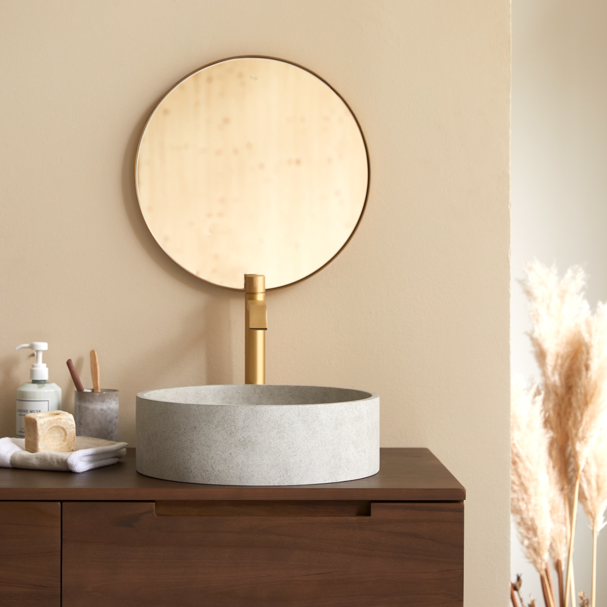Gina - Round grey concrete basin ∅ 39 cm