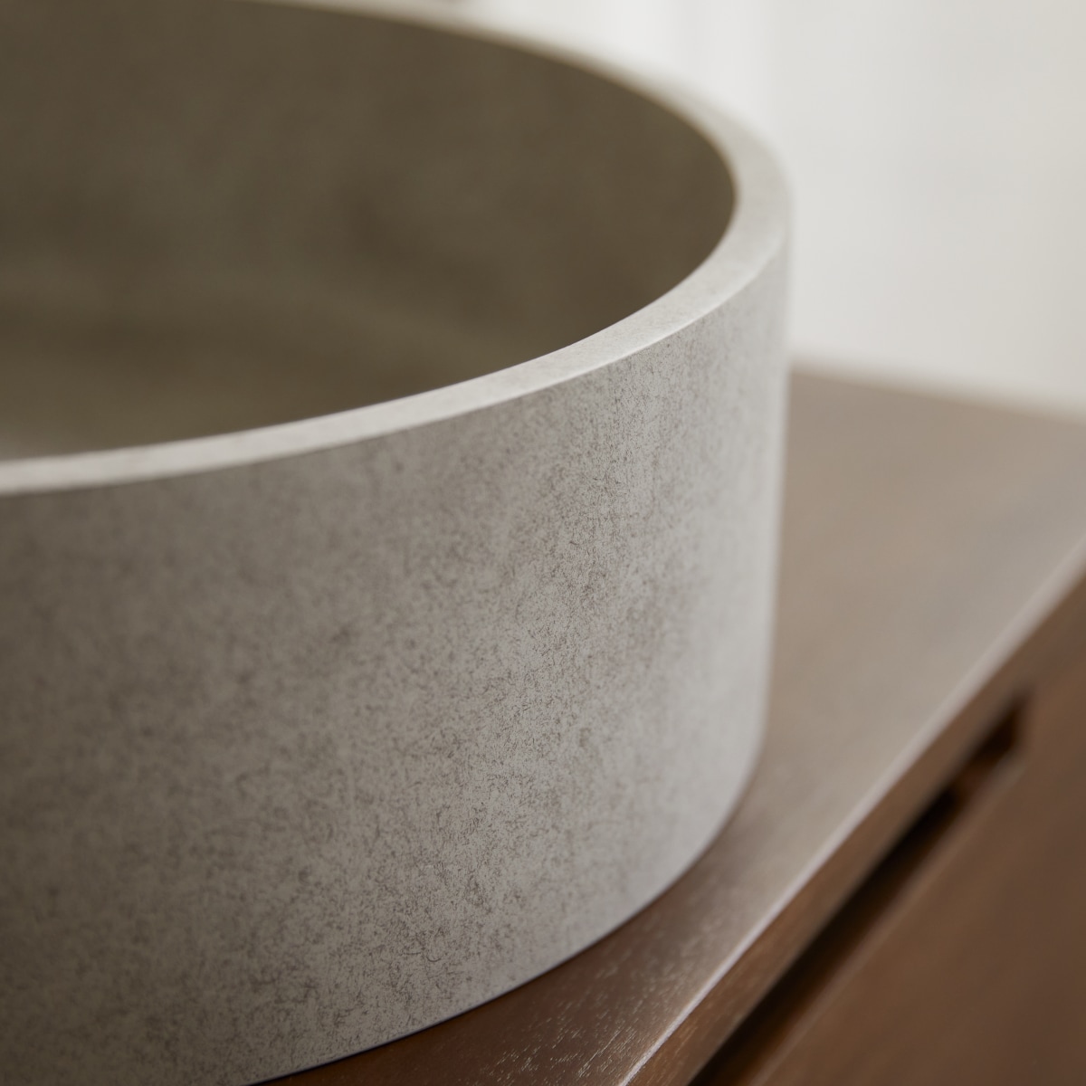 Gina - Rundes Waschbecken aus grauem Beton ∅ 39 cm