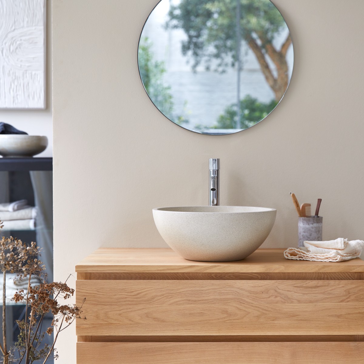 Micha - Rundes Waschbecken aus cremefarbenem Terrazzo ∅ 36 cm