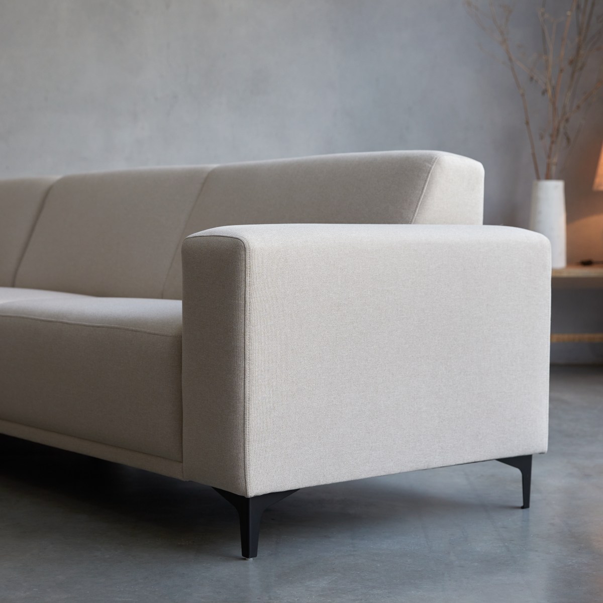 Lars - Sofa mit Eckelement links und ecrufarbenem Stoffbezug 300 x 150 cm ,5-Sitzer