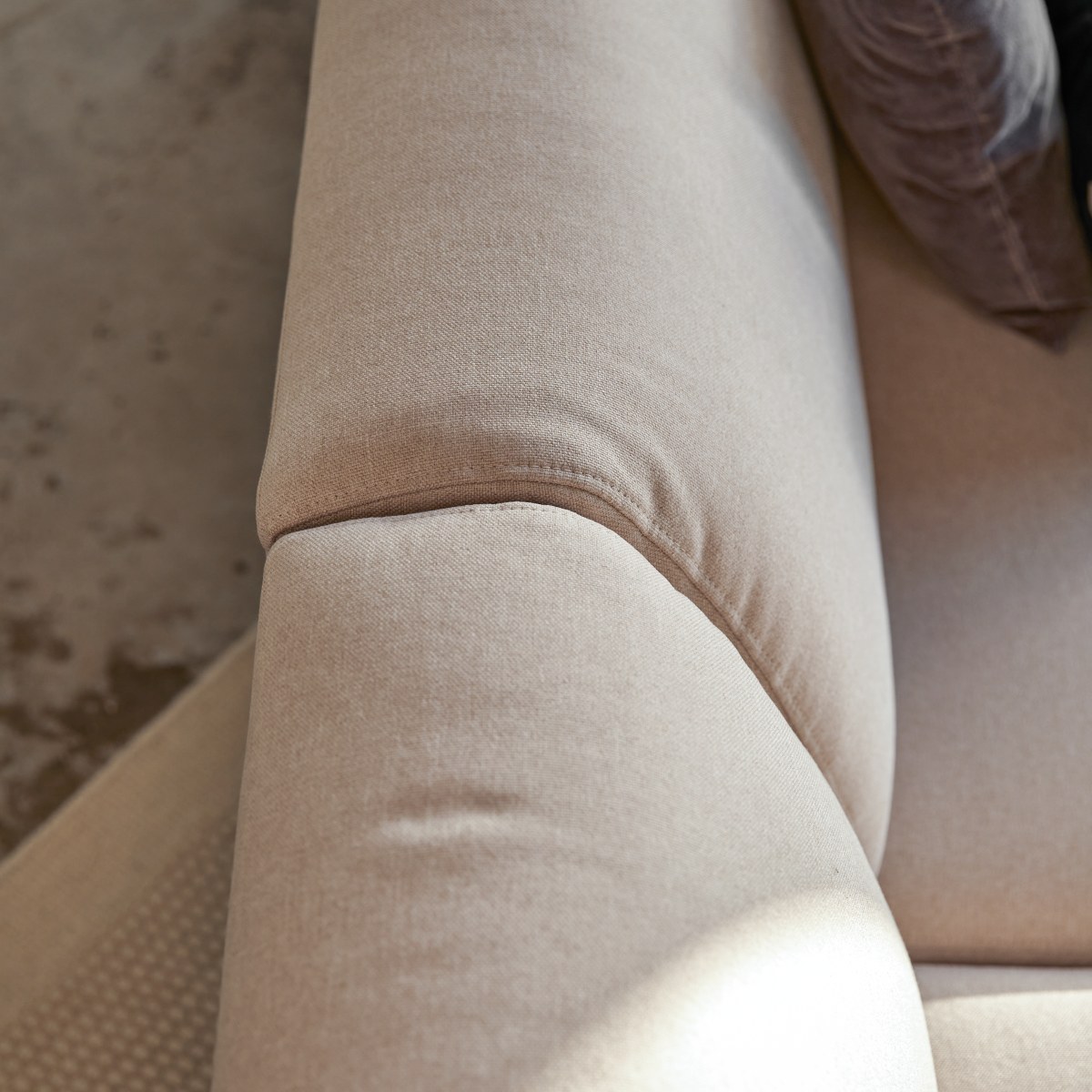Finn - Ecksofa mit Eckelement links und ecrufarbenem Stoffbezug 270 x 180 cm