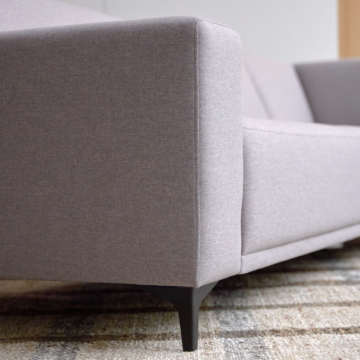 Lars - Ecksofa mit Eckelement rechts und taupegrauem Stoffbezug 295 × 185 cm