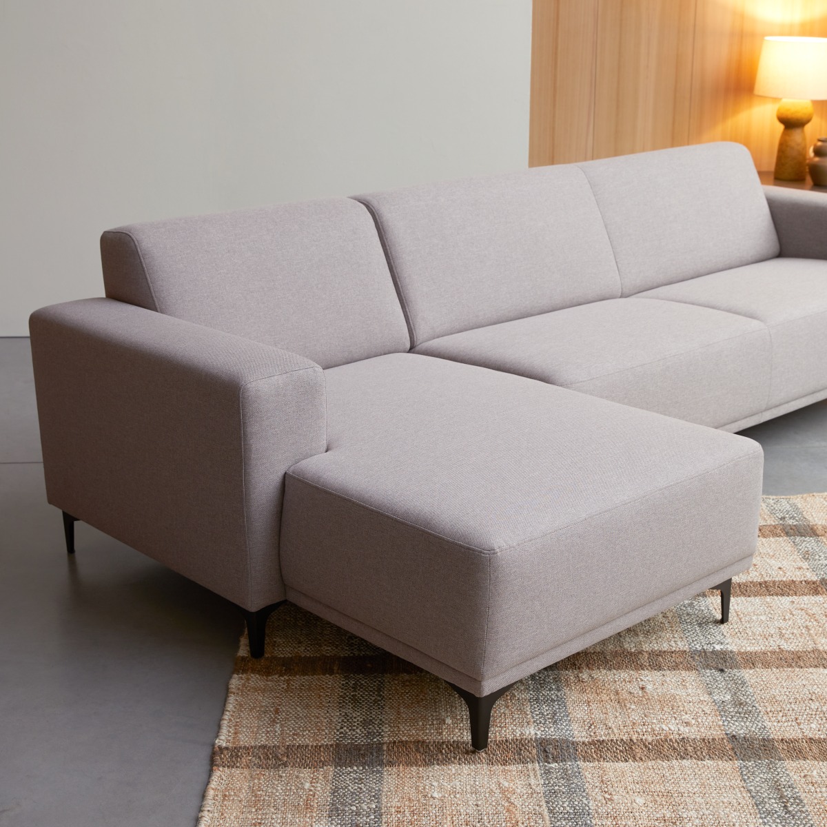 Lars - Ecksofa mit Eckelement links und taupegrauem Stoffbezug 300 x 150 cm ,5-Sitzer