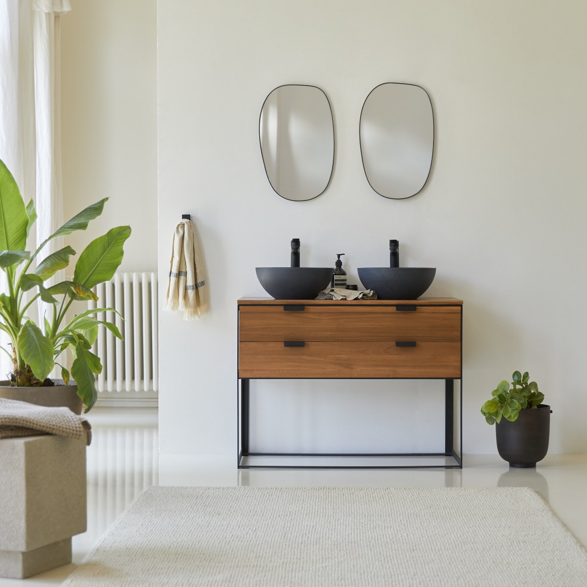 Urban - Waschtischunterschrank aus massiver Akazie 100 cm
