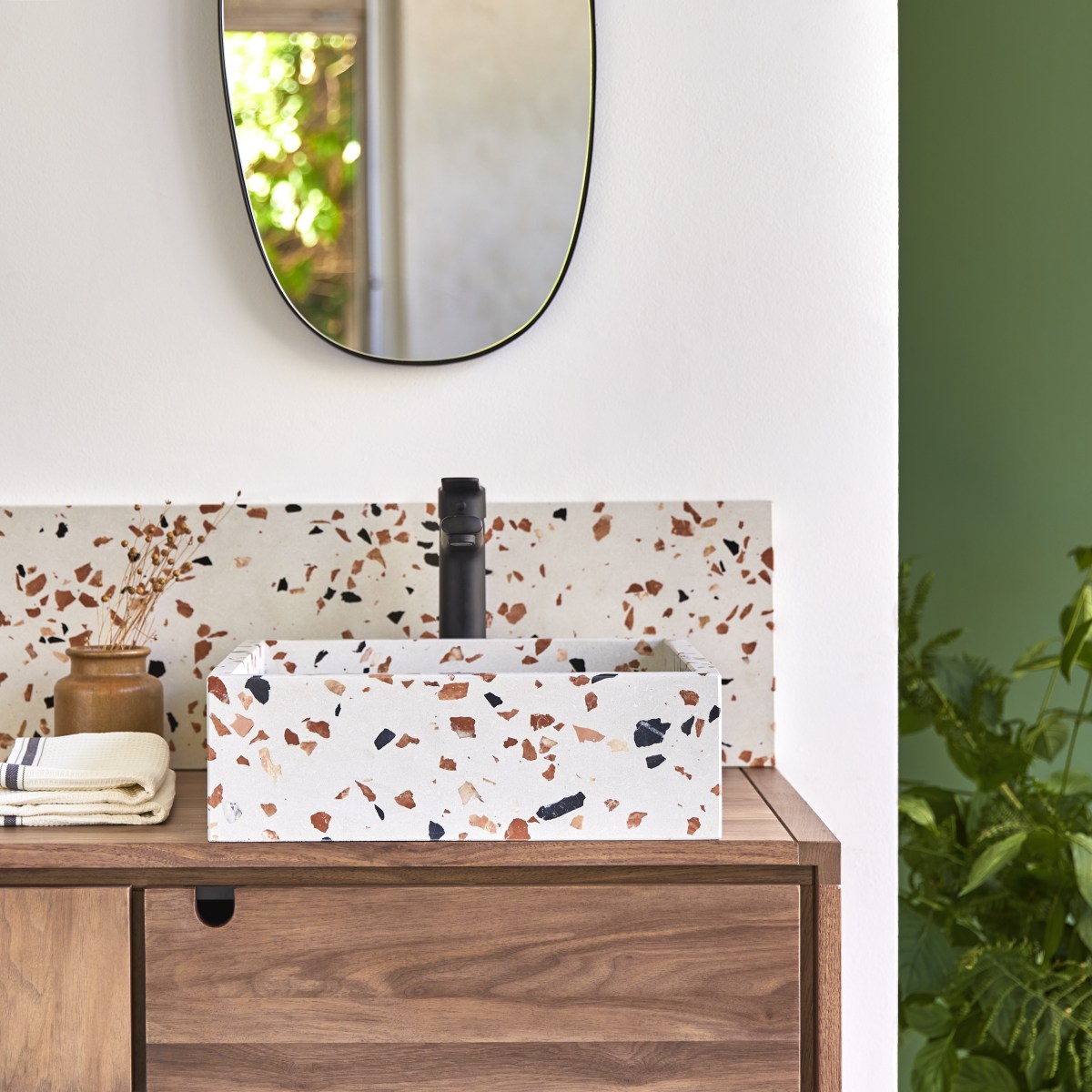 Made - Quadratisches Waschbecken aus Premium-Terrazzo Brown b. 40 cm