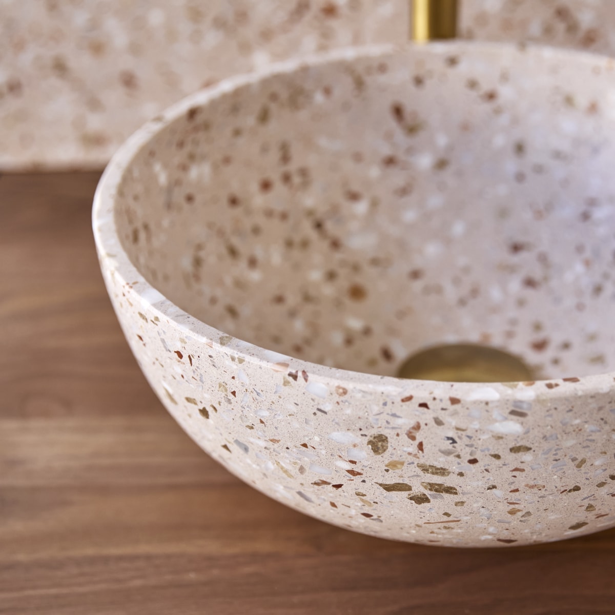 Elea - Rundes pinkfarbenes Waschbecken aus Premium-Terrazzo ∅ 32 cm