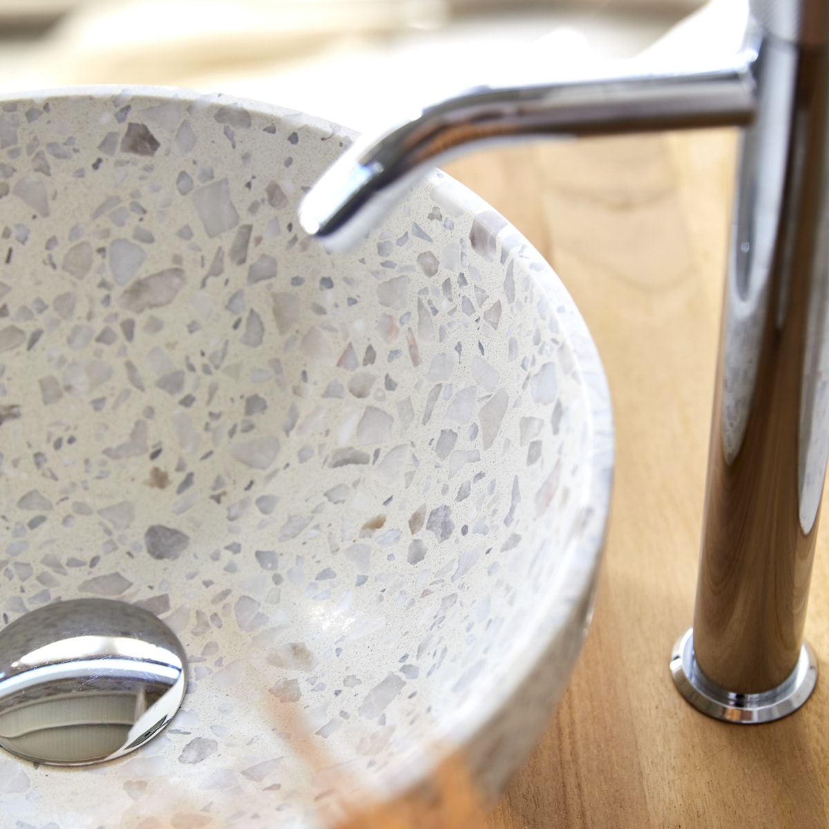 Elea - Rundes Waschbecken aus Premium-Terrazzo in Moon ∅ 32 cm