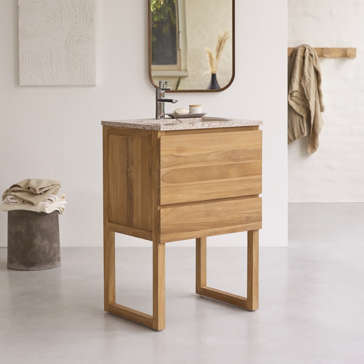 Edgar - Badezimmerschrank aus massivem Teakholz und Terrazzo Pink 60 cm
