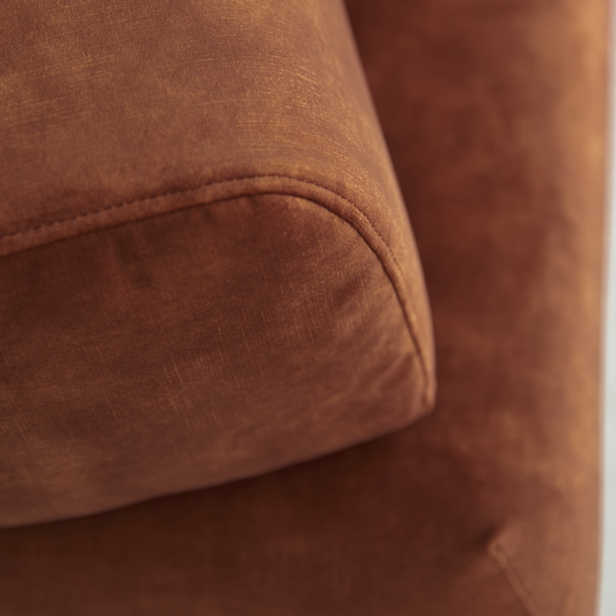 Finn - Ecksofa links aus terracottafarbenem Samt 270 x 180 cm, 4-Sitzer