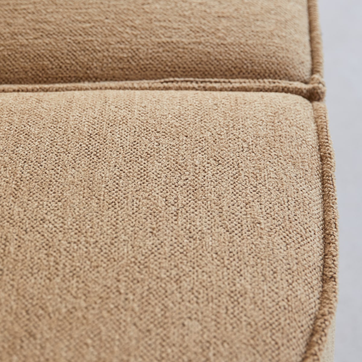 Dario - Modulares 2- oder 3-Sitzer-Sofa aus camelfarbenem Stoff