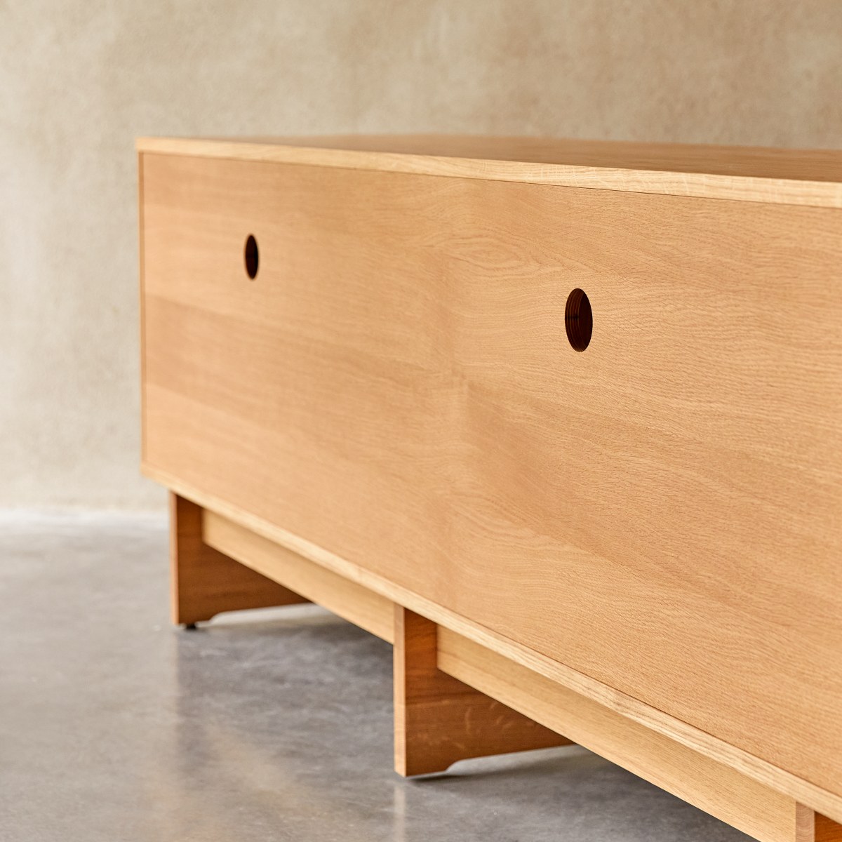Miu - Sideboard aus Eichenholz 200 cm