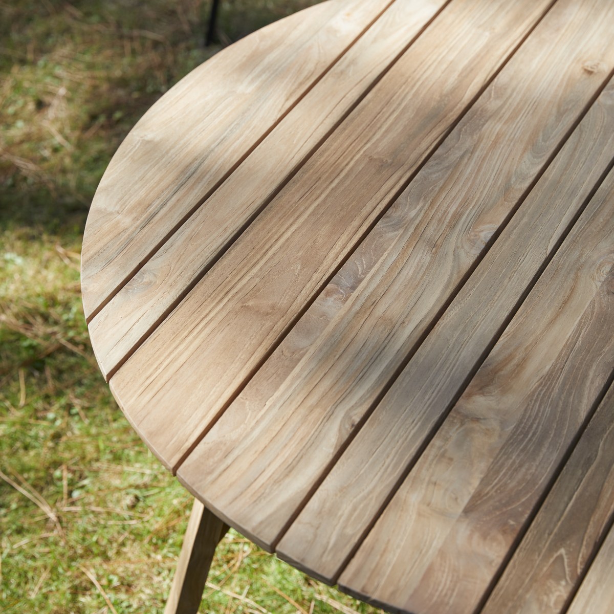 Katrine - Gartentisch aus massivem, recyceltem Teakholz 6 Pers.