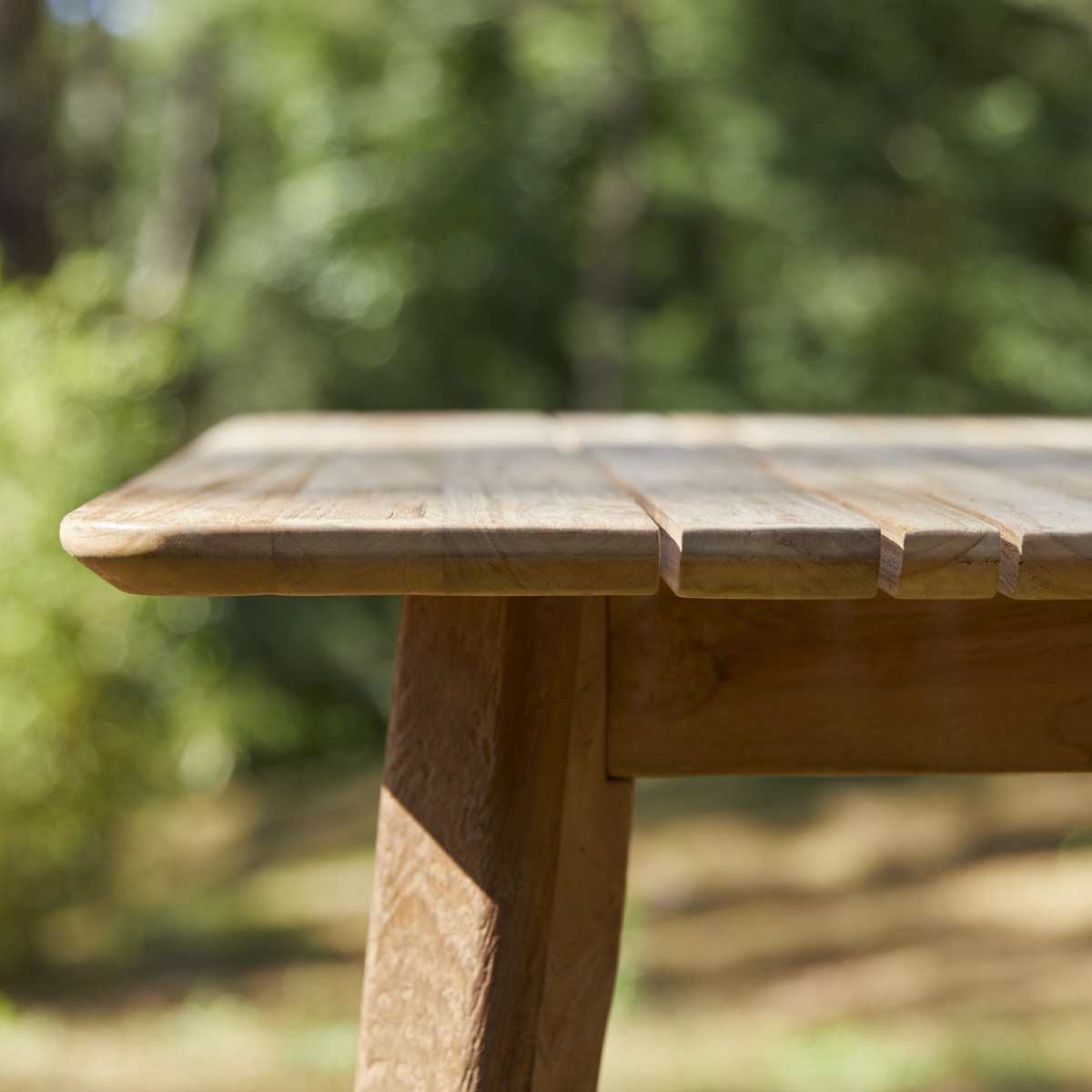 Katrine - Gartentisch aus massivem, recyceltem Teakholz, 6–8 Pers.