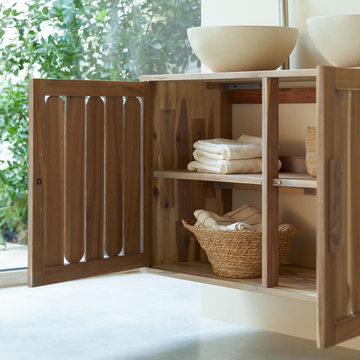 Lila - Badezimmermöbel aus massiver Akazie 120cm