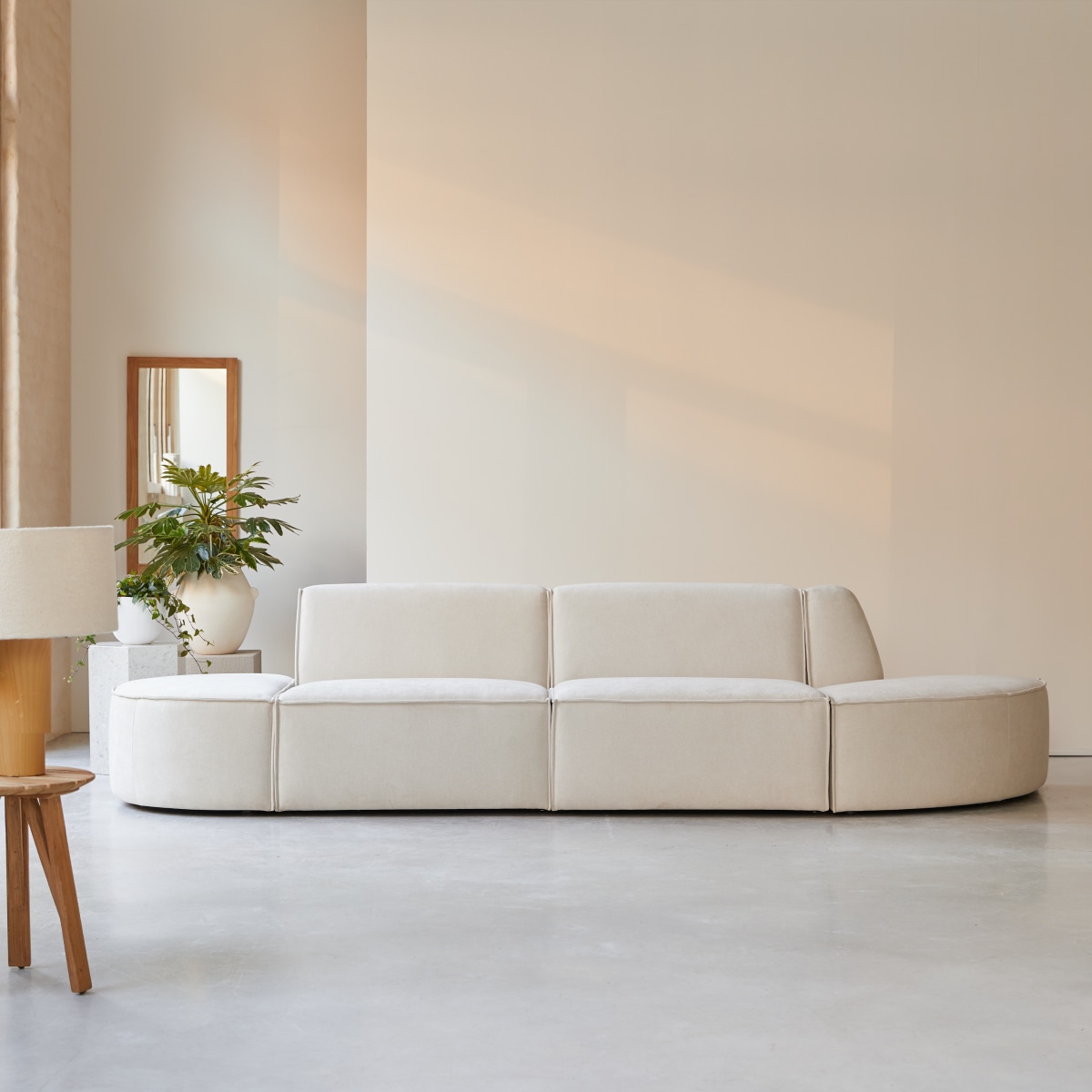 Dario - Modulsofa mit beigefarbenem Stoffbezug, 2/3-Sitzer