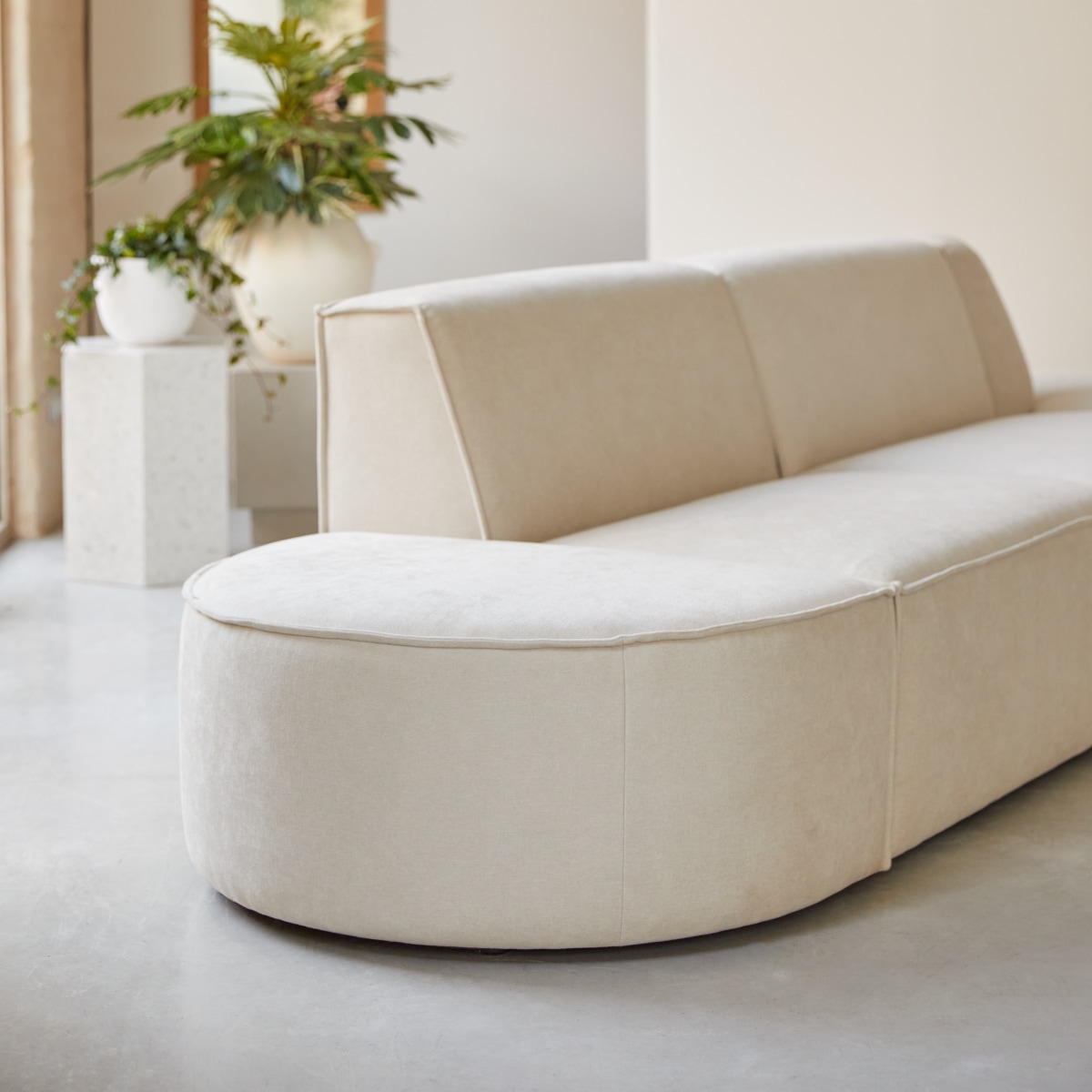 Dario - Modulsofa mit beigefarbenem Stoffbezug, 2/3-Sitzer