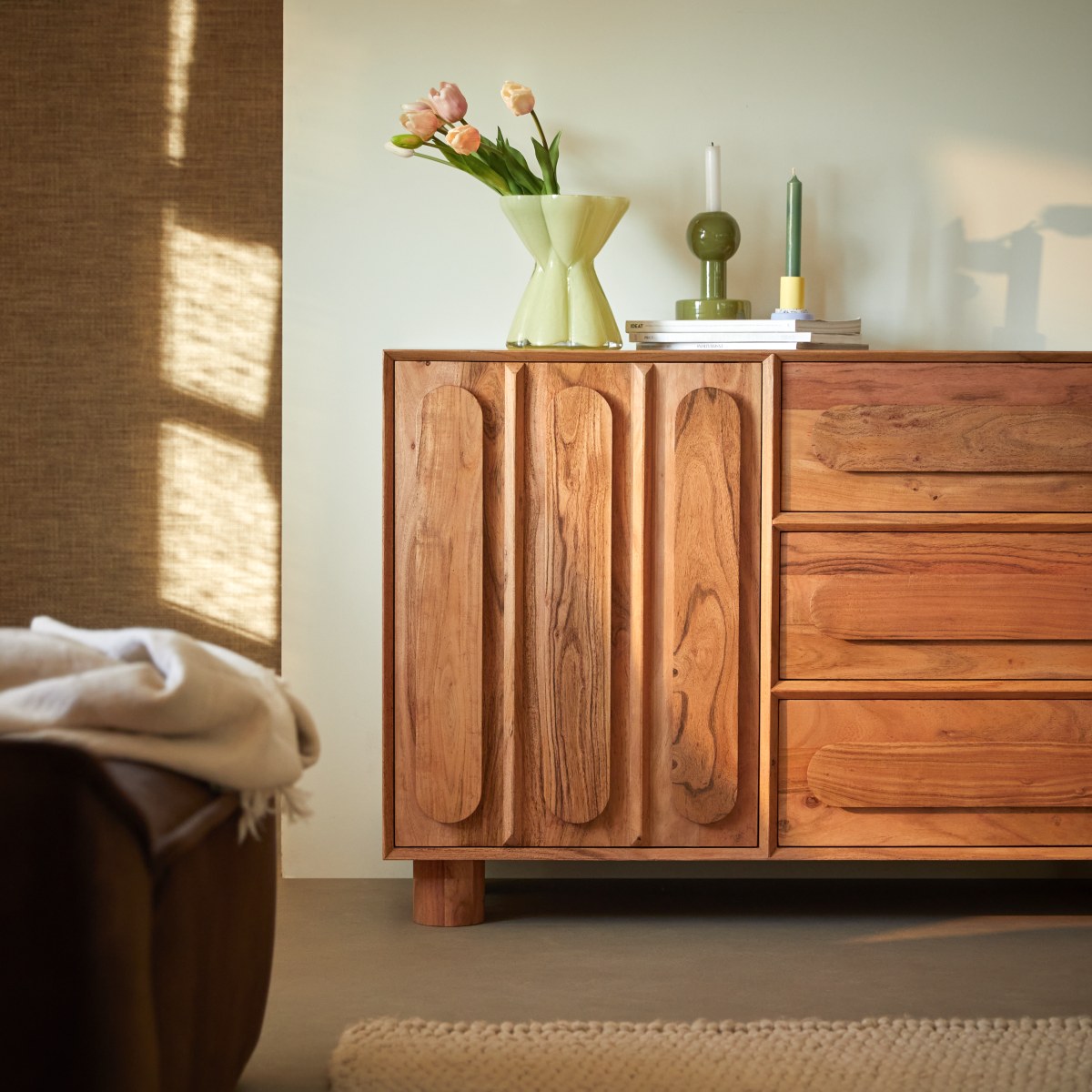 Olga - Buffet aus massivem Akazienholz 120 cm