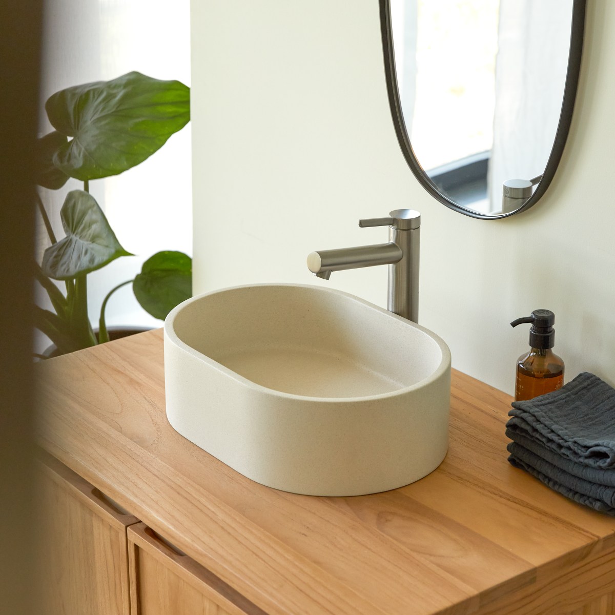 Tara - Waschbecken aus Terrazzo Cream, oval b. 40 cm