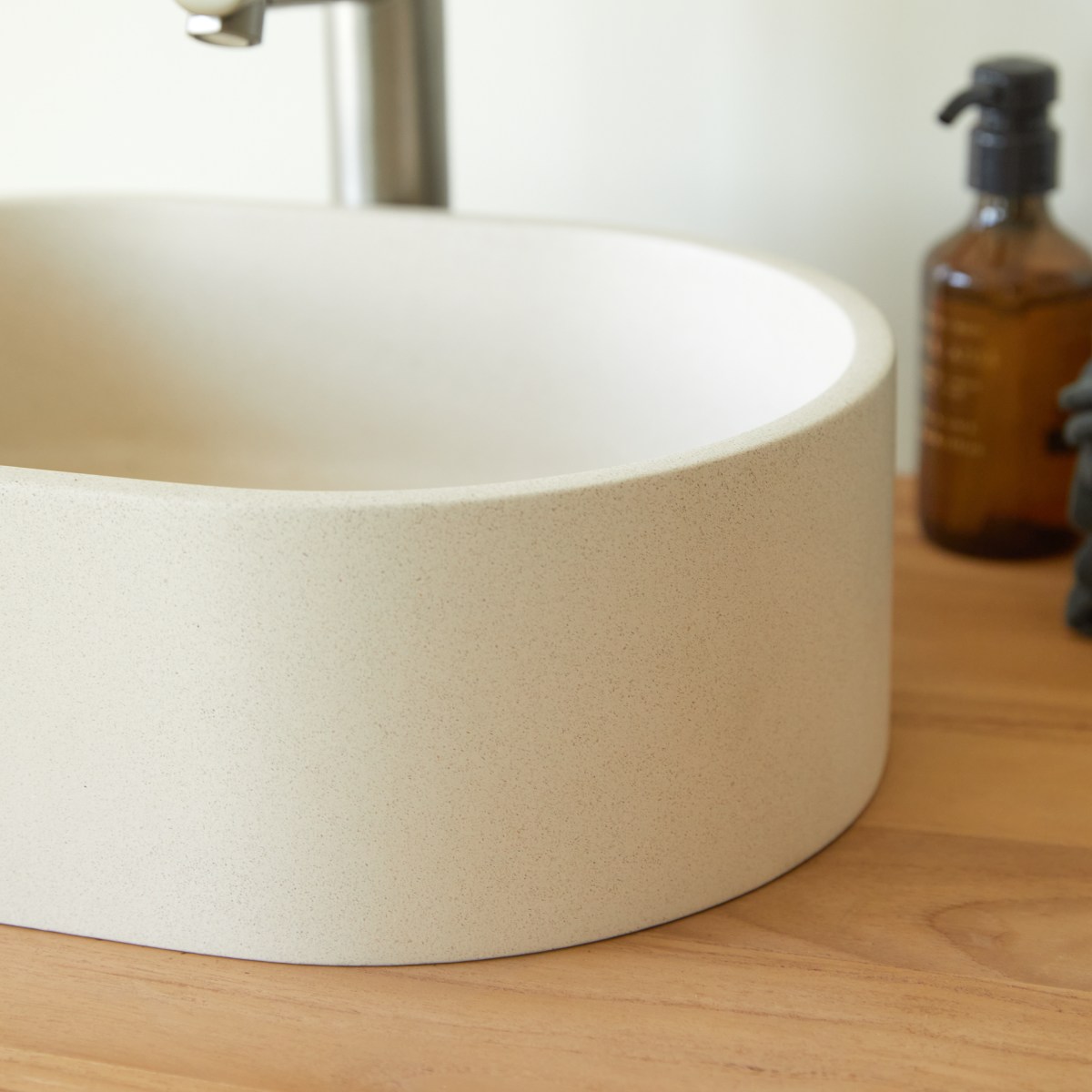 Tara - Waschbecken aus Terrazzo Cream, oval b. 40 cm