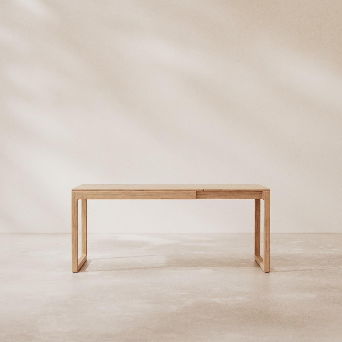 Arto - Uitschuifbare eikenhouten tafel 4-6 pers.
