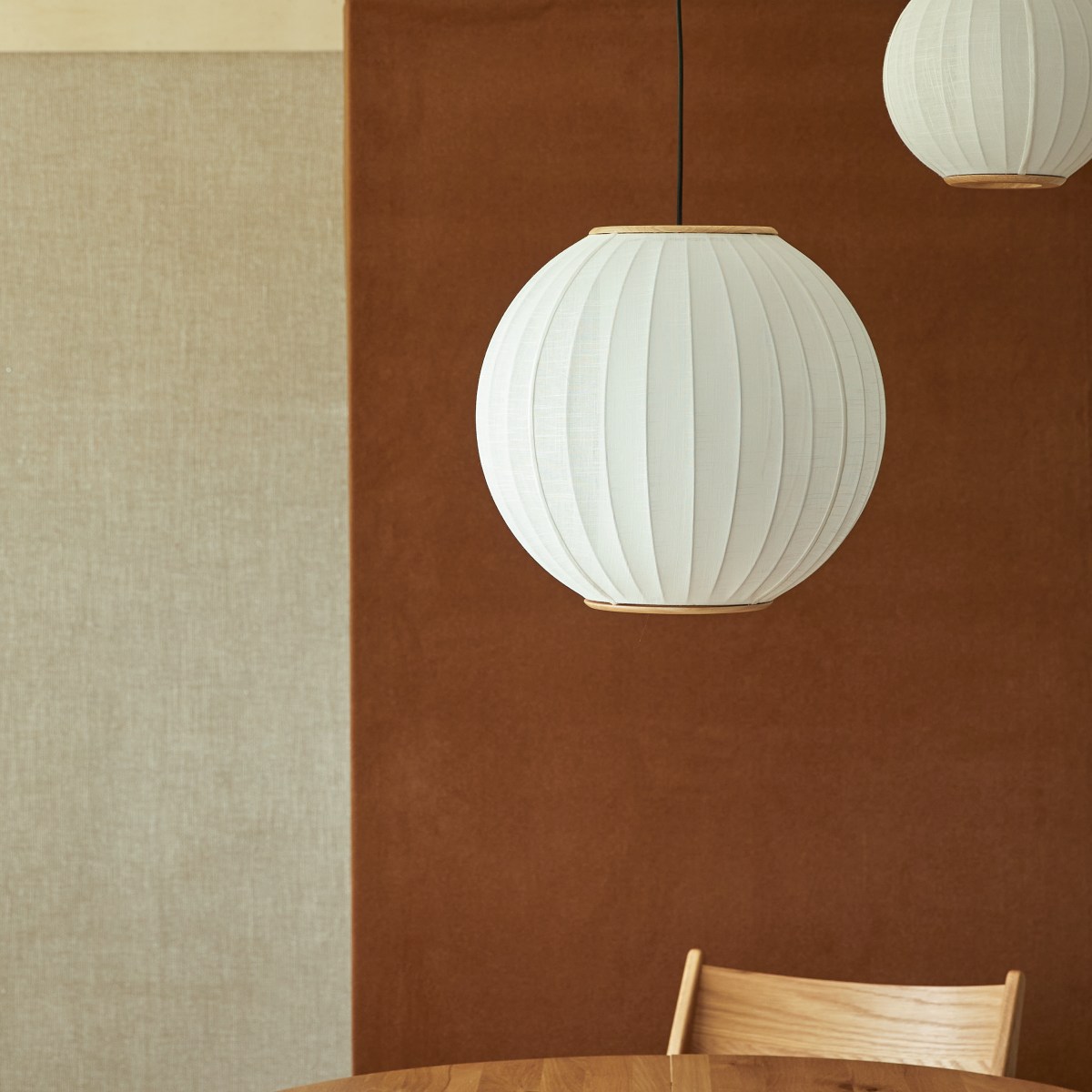 Elia - Suspension en lin blanc et chêne 50cm