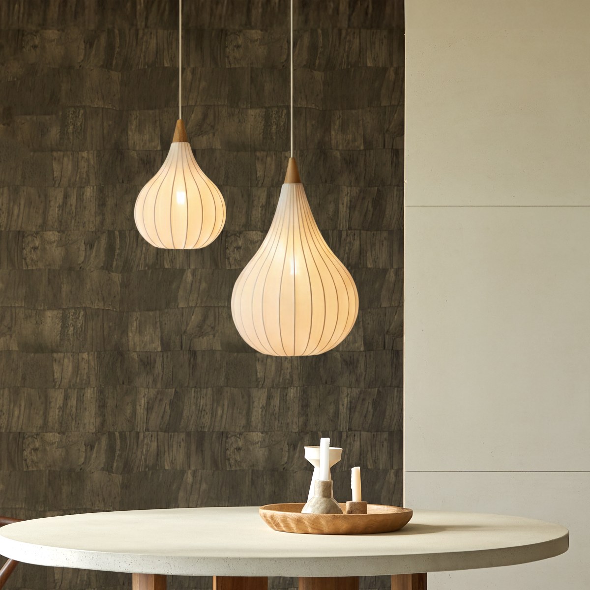 Drops - Lampen aus weißem Stoff und Kautschukholz 38 cm