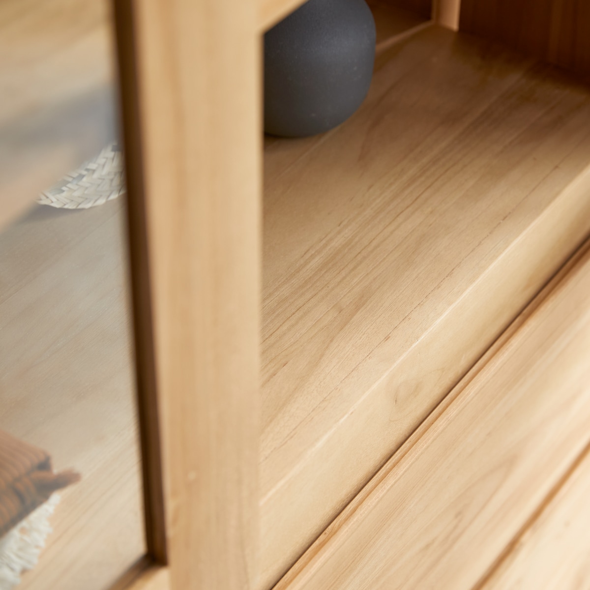 Eden - Geschirrschrank aus massivem Teakholz