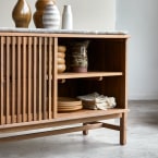 Isaure - Aparador de nogal macizo y terrazo prémium de 140 cm