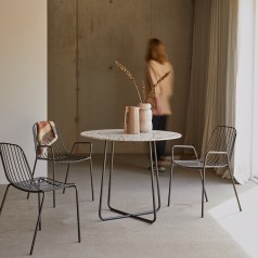 Elio - Ronde tafel van bruin premium terrazzo en metaal voor 4 personen