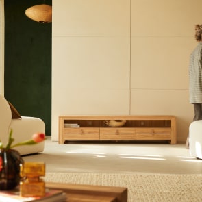 Minimalys - TV Schrank aus massivem Teakholz 170 cm