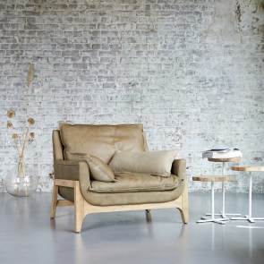 Woodnest - Sillón de roble macizo y cuero Cheyenne