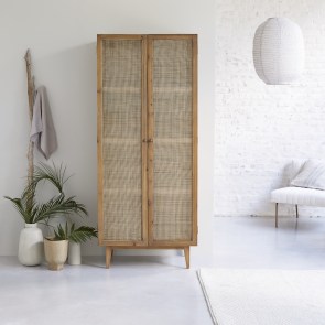 Ninon - Garderobenschrank aus Kiefer und Geflecht
