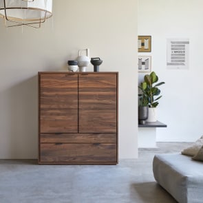 Senson - Garderobenschrank aus Massivnussbaum