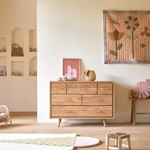 Kort - Children's chest of drawers in solid teak