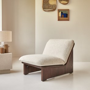 Folk - Sillón de mindi macizo y tela color crudo