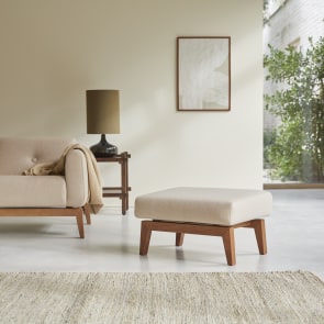 Bjorn - Solid oak and ecru-coloured wool footrest